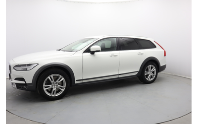 Volvo V90 Cross Country - автомобили, коли, обяви за нови и употребявани 7