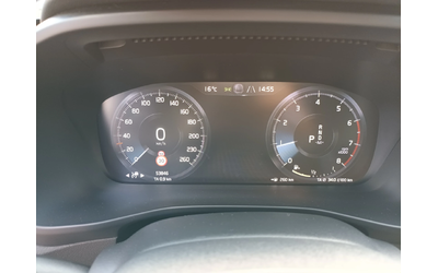 Volvo XC40 AWD/KEYLESS/360 КАМЕРА - автомобили, коли, обяви за нови и употребявани 11