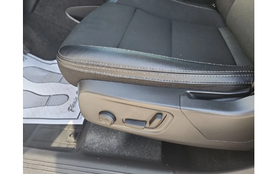 Volvo XC40 * T4 AWD Momentum * CARFAX * ЦЕНА ДО БГ - автомобили, коли, обяви за нови и употребявани 10