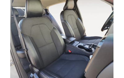 Volvo XC40 * T4 AWD Momentum * CARFAX * ЦЕНА ДО БГ - автомобили, коли, обяви за нови и употребявани 9