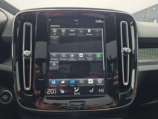 Volvo XC40 * R Design * CARFAX * ЦЕНА ДО БГ - автомобили, коли, обяви за нови и употребявани 12