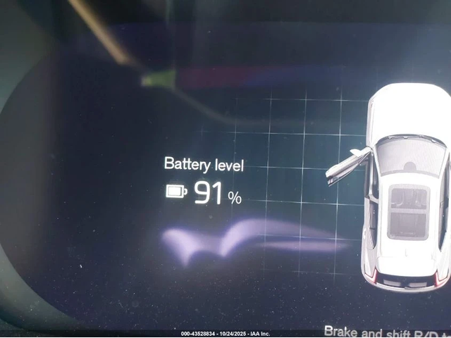 Volvo XC40 RECHARGE PURE ELECTRIC TWIN ULTIMATE - автомобили, коли, обяви за нови и употребявани 13