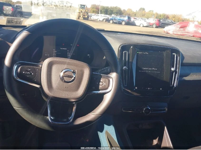 Volvo XC40 RECHARGE PURE ELECTRIC TWIN ULTIMATE - автомобили, коли, обяви за нови и употребявани 14