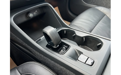 Volvo XC40 B5 Core AWD - автомобили, коли, обяви за нови и употребявани 13