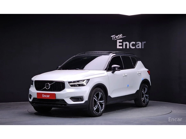 Volvo XC40 * T4* R-DESIGN* КОЖА* ПОДГРЕВ* TOP* - автомобили, коли, обяви за нови и употребявани 0