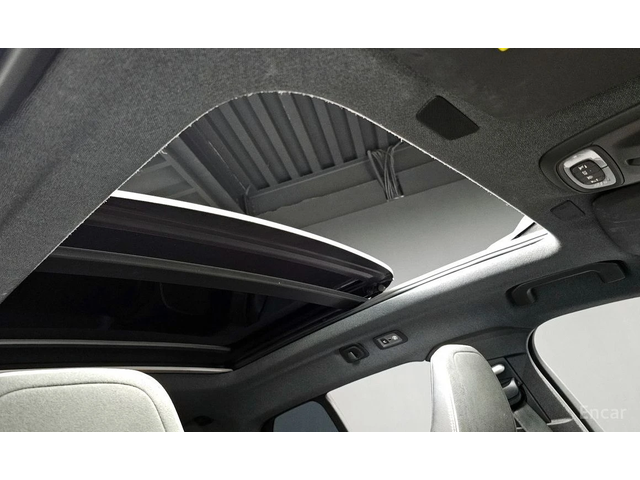 Volvo XC40 * T4* R-DESIGN* КОЖА* ПОДГРЕВ* TOP* - автомобили, коли, обяви за нови и употребявани 16