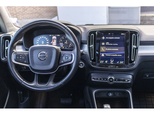 Volvo XC40 T5 MOMENTUM* HARMAN/KARDON* 360 КАМЕРИ* ПАНОРАМА - автомобили, коли, обяви за нови и употребявани 9