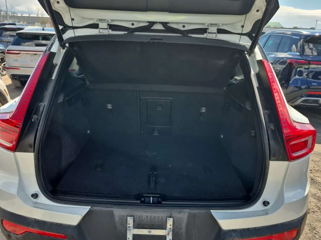 Volvo XC40 * ULTIMATE * ОТ ПРЕДСТАВИТЕЛСТВО - автомобили, коли, обяви за нови и употребявани 13