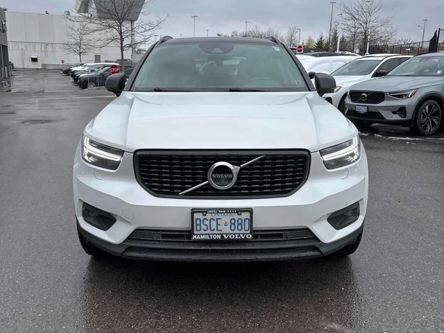 Volvo XC40 T5 AWD/ПАНОРАМА/360 КАМЕРИ - автомобили, коли, обяви за нови и употребявани 1