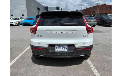 volvo-xc40 - 3