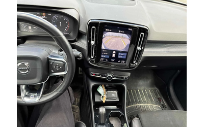 Volvo XC40 | R Design | ДВА КЛЮЧА | ПАНОРАМА | ПОДГРЕВ | - автомобили, коли, обяви за нови и употребявани 8