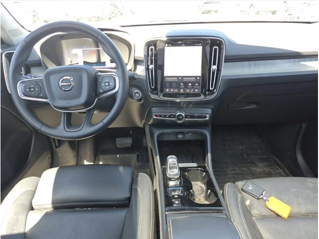 Volvo XC40 2025 Volvo XC40 ULTRA DARK THEME - автомобили, коли, обяви за нови и употребявани 6