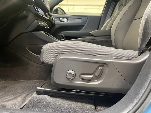 Volvo XC40 EV Twin Ultimate AWD 360 DISTR Winter Pack H/K K-L - автомобили, коли, обяви за нови и употребявани 7