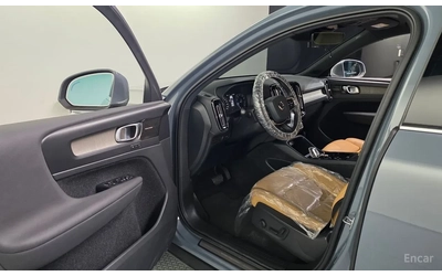 volvo-xc40 - 4