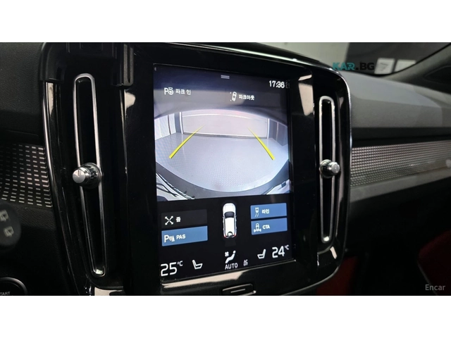 Volvo XC40 T4* R-Design* ПОДГРЕВ* ДИСТРОНИК* КАМЕРА* - автомобили, коли, обяви за нови и употребявани 12
