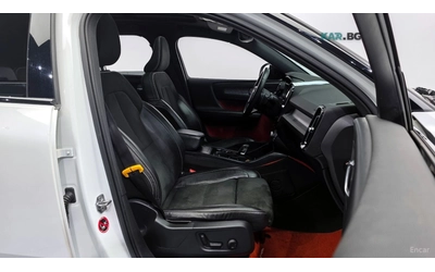 Volvo XC40 T4* R-Design* ПОДГРЕВ* ДИСТРОНИК* КАМЕРА* - автомобили, коли, обяви за нови и употребявани 8