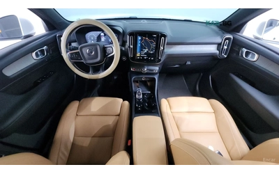 volvo-xc40 - 4