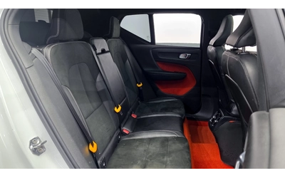 Volvo XC40 T4 R-Design - автомобили, коли, обяви за нови и употребявани 10