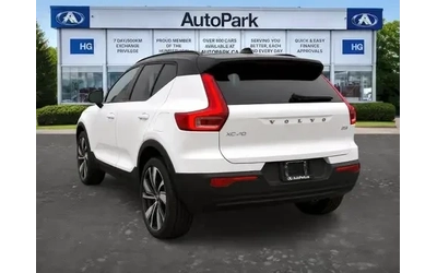 volvo-xc40 - 1