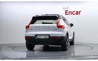 volvo-xc40 - 3