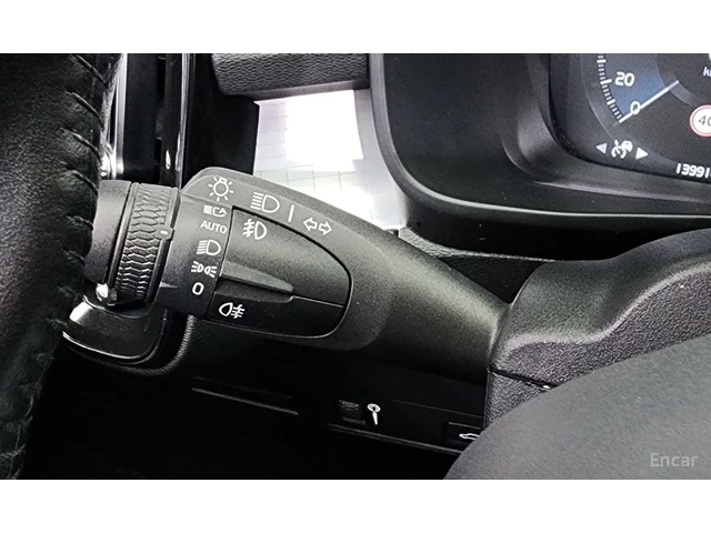 Volvo XC40 T4 Inscription* ЛИЗИНГ* - автомобили, коли, обяви за нови и употребявани 11