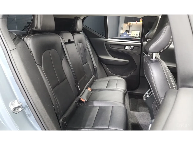 Volvo XC40 T4 Inscription* ЛИЗИНГ* - автомобили, коли, обяви за нови и употребявани 14