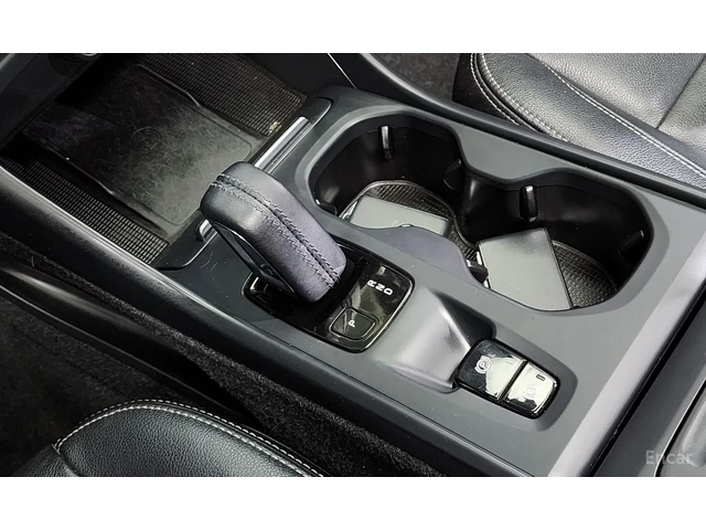 Volvo XC40 T4 Inscription* ЛИЗИНГ* - автомобили, коли, обяви за нови и употребявани 12
