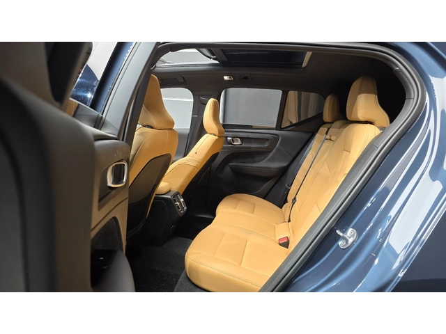 Volvo XC40 B4 Inscription | 360  | Adaptive Cruise | Panorami - автомобили, коли, обяви за нови и употребявани 10