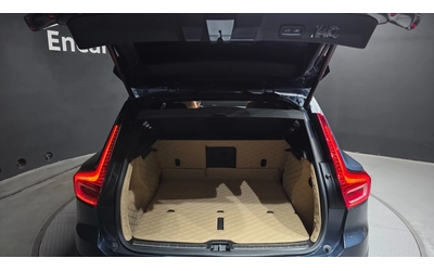 Volvo XC40 B4 Inscription | 360  | Adaptive Cruise | Panorami - автомобили, коли, обяви за нови и употребявани 16