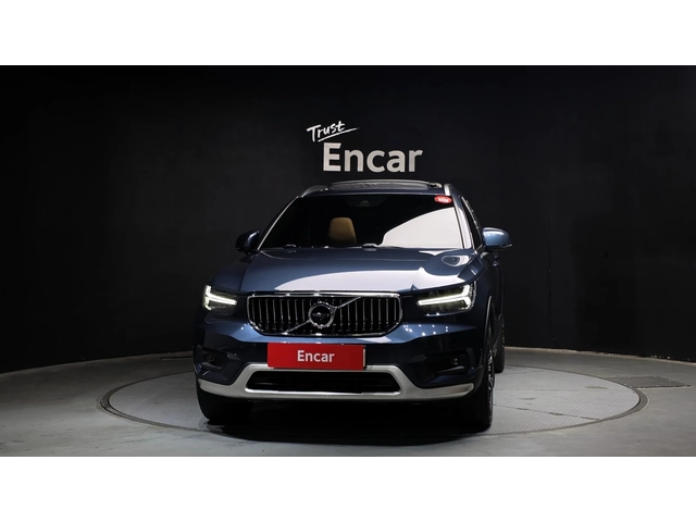 Volvo XC40 B4 Inscription | 360  | Adaptive Cruise | Panorami - автомобили, коли, обяви за нови и употребявани 2