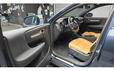 Volvo XC40 B4 Inscription | 360  | Adaptive Cruise | Panorami - автомобили, коли, обяви за нови и употребявани 7