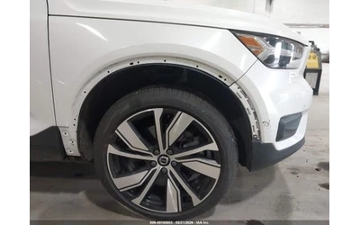 Volvo XC40 RECHARGE PURE ELECTRIC P8 TWIN ULTIMATE - автомобили, коли, обяви за нови и употребявани 13