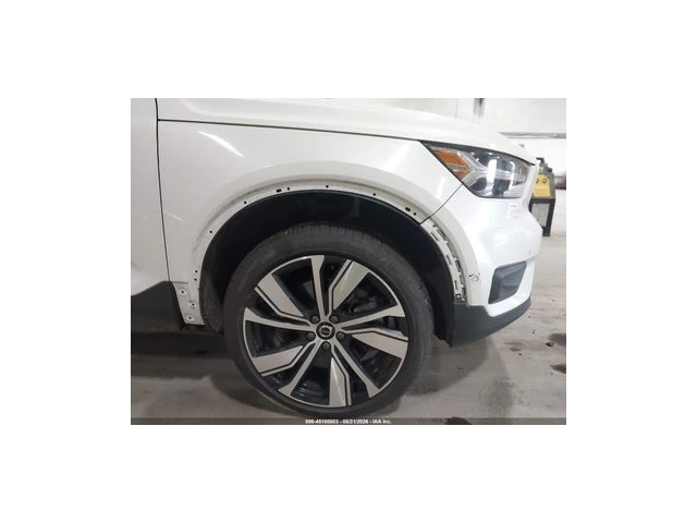 Volvo XC40 RECHARGE PURE ELECTRIC P8 TWIN ULTIMATE - автомобили, коли, обяви за нови и употребявани 13
