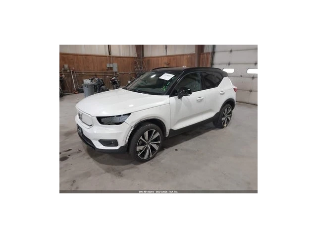 Volvo XC40 RECHARGE PURE ELECTRIC P8 TWIN ULTIMATE - автомобили, коли, обяви за нови и употребявани 1