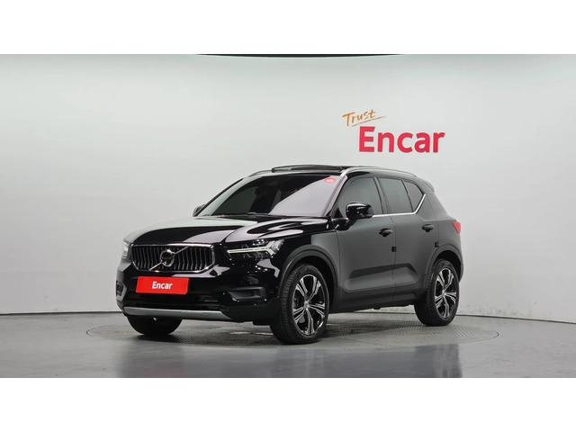 Volvo XC40 B4 Inscription - автомобили, коли, обяви за нови и употребявани 0