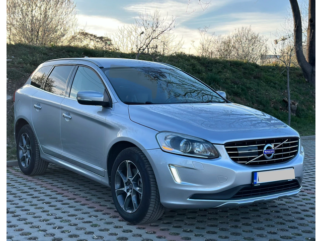 Volvo XC60 2.4D* OCEAN RACE* 4Х4* АВТОМАТИК* - автомобили, коли, обяви за нови и употребявани 0