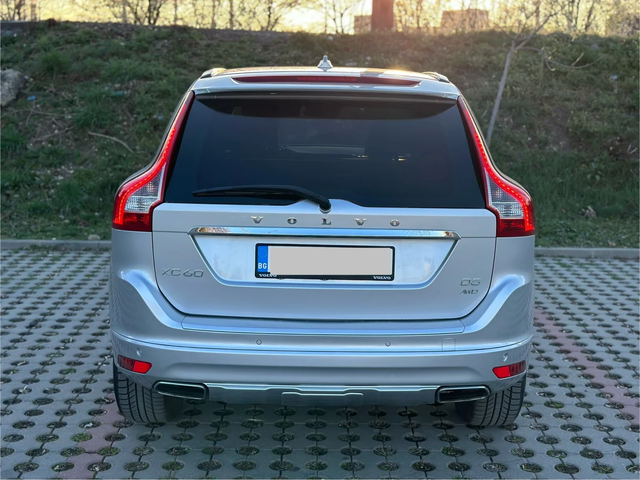 Volvo XC60 2.4D* OCEAN RACE* 4Х4* АВТОМАТИК* - автомобили, коли, обяви за нови и употребявани 6
