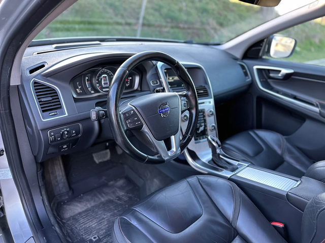 Volvo XC60 2.4D* OCEAN RACE* 4Х4* АВТОМАТИК* - автомобили, коли, обяви за нови и употребявани 8