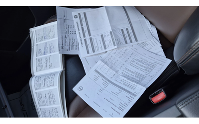 Volvo XC60 2.4 D5 100%РЕАЛНИ FULL 4Х4 ЛИЗИНГ ВИДЕО - автомобили, коли, обяви за нови и употребявани 9