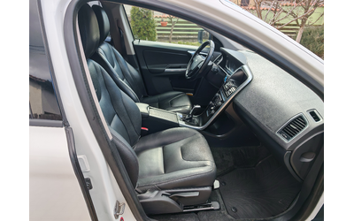 Volvo XC60 2.0-D4-НАВИ-КОЖА - автомобили, коли, обяви за нови и употребявани 8