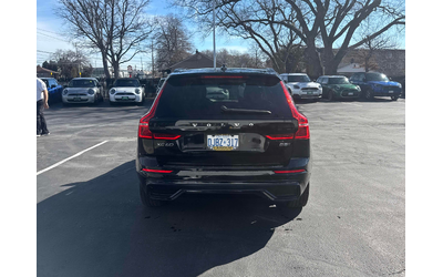 volvo-xc60-2-0l-4cyl-awd - 3