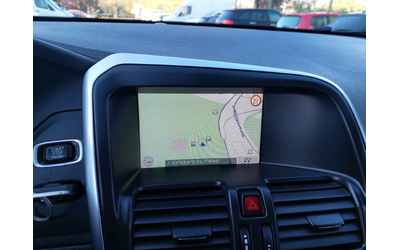 Volvo XC60 D4 2, 0d 163ps AUTOMATIC - автомобили, коли, обяви за нови и употребявани 8