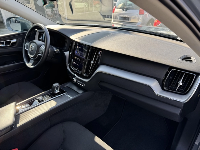 Volvo XC60 197ps* Hybrid* Nardo* LED* НАВИ* КАМЕРА* - автомобили, коли, обяви за нови и употребявани 9