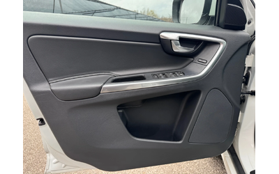 Volvo XC60 2.0D-FACELIFT-AUT-NAVI-DIGITAL - автомобили, коли, обяви за нови и употребявани 7