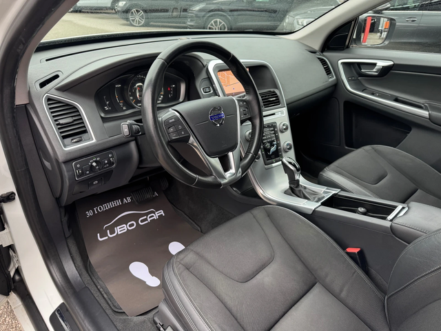 Volvo XC60 2.0D-FACELIFT-AUT-NAVI-DIGITAL - автомобили, коли, обяви за нови и употребявани 9