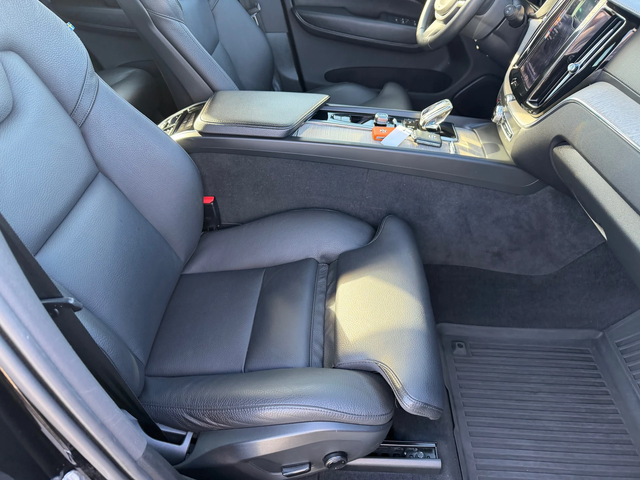 Volvo XC60 B4 AWD INSCRIPTION - автомобили, коли, обяви за нови и употребявани 11