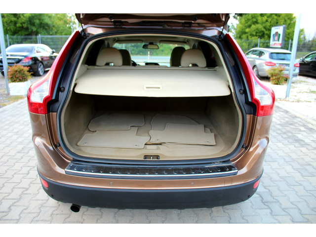 Volvo XC60 2.4D ЛИЗИНГ - автомобили, коли, обяви за нови и употребявани 8