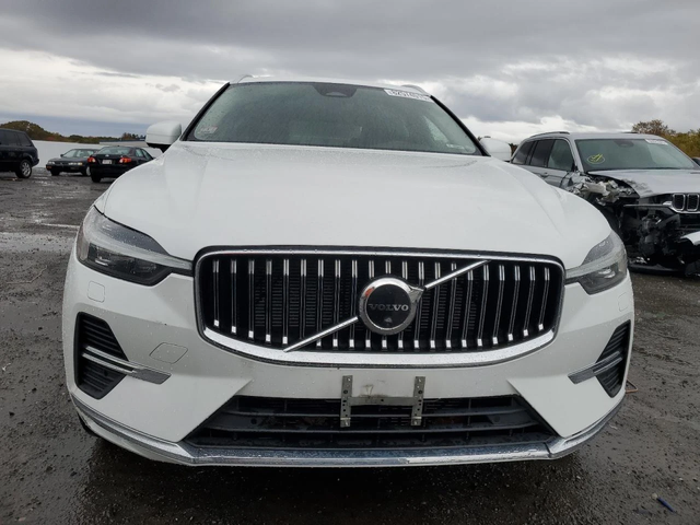 Volvo XC60 B6 INSCRIPTION - автомобили, коли, обяви за нови и употребявани 4