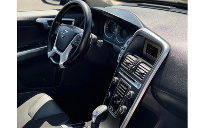Volvo XC60 2.4D4 AWD - автомобили, коли, обяви за нови и употребявани 8