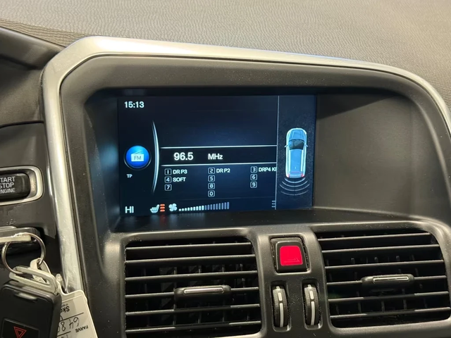 Volvo XC60 2.0 D4 Momentum 181ps Geartronic Xenon Navi - автомобили, коли, обяви за нови и употребявани 11